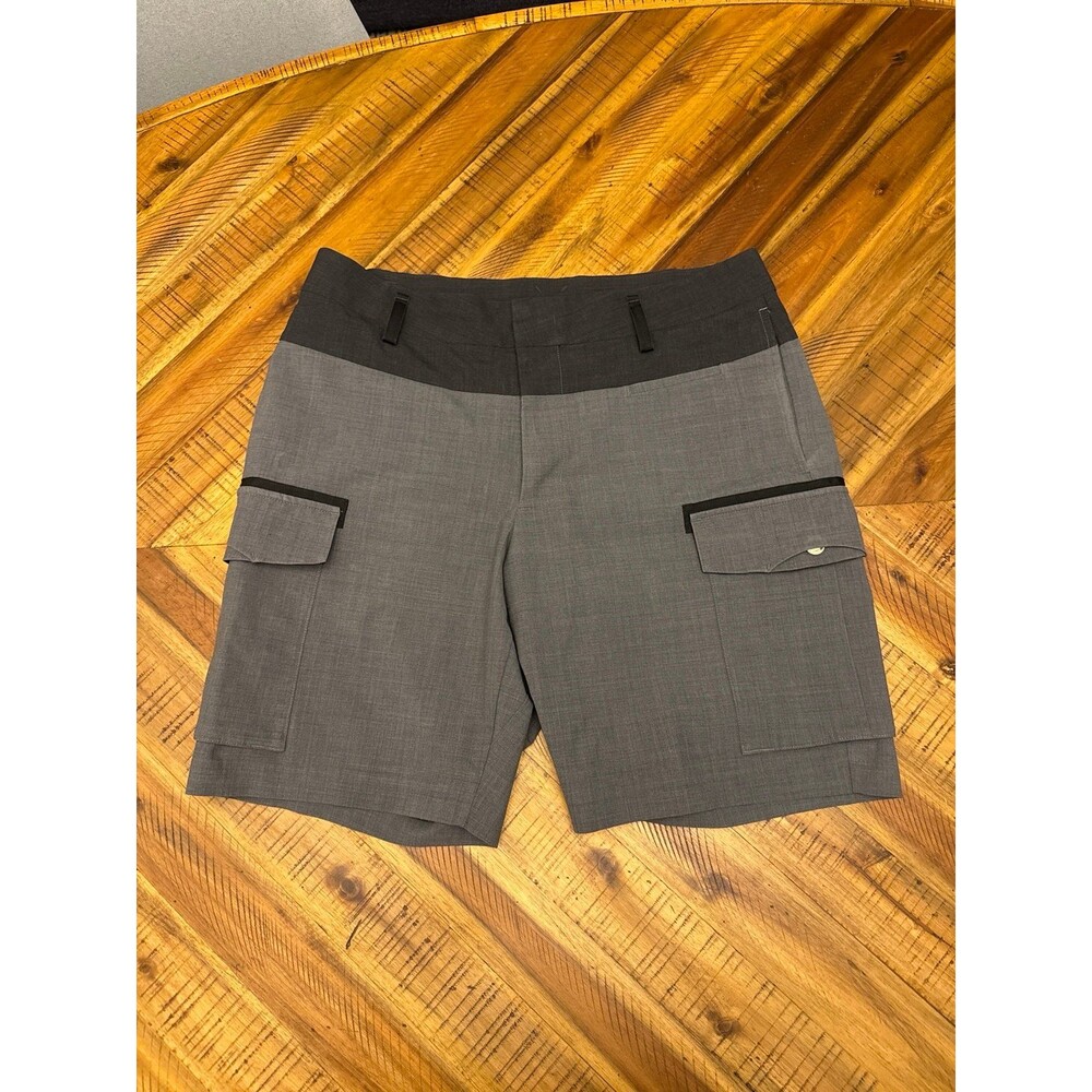 Men's Gray Cargo Shorts with Black Waistband